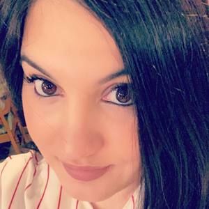 Meet your Posher, Ashley